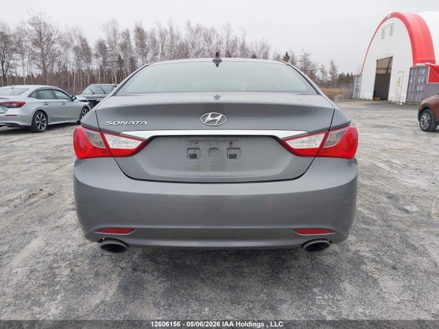 2013 Hyundai Sonata Se მანქანა იყიდება აუქციონზე, vin: 5NPEC4AC6DH806382, აუქციონის ნომერი: 12606156