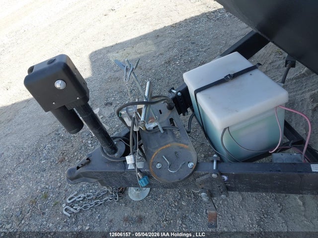 4YDTBLH20SX431072 Keystone Bullet