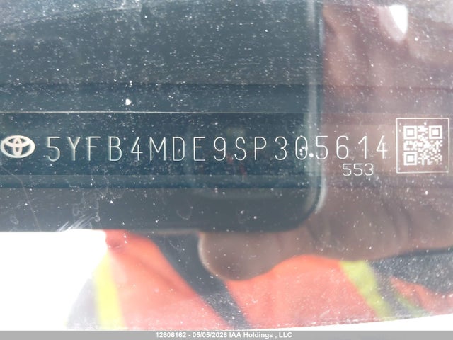 5YFB4MDE9SP305614 Toyota COROLLA LE