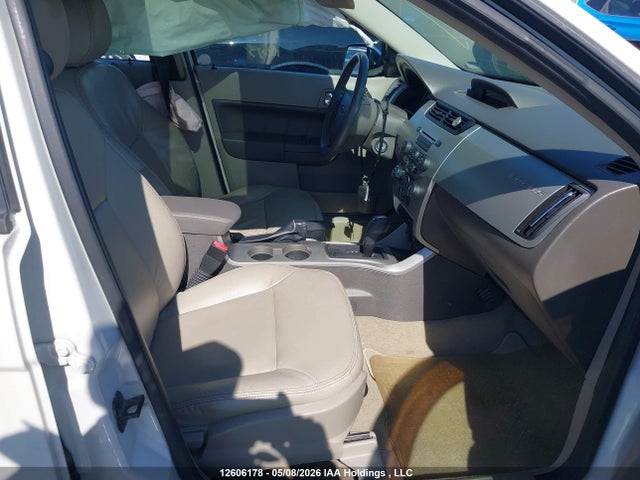 12606178 :رقم المزاد ، 1FAHP3HN8BW156552 vin ، 2011 Ford Focus Sel مزاد بيع