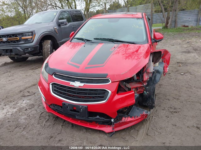 1G1PE5SB6F7204516 Chevrolet Cruze