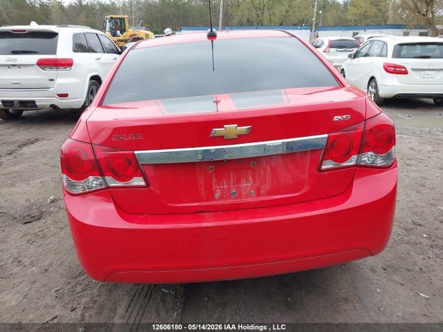 1G1PE5SB6F7204516 Chevrolet Cruze