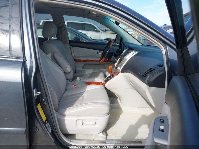 12606204 :رقم المزاد ، 2T2HA31U65C073577 vin ، 2005 Lexus Rx 330 مزاد بيع