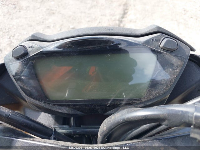 12606209 :رقم المزاد ، JS1C533B6P7100113 vin ، 2023 Suzuki Gsx-s750 M/z مزاد بيع