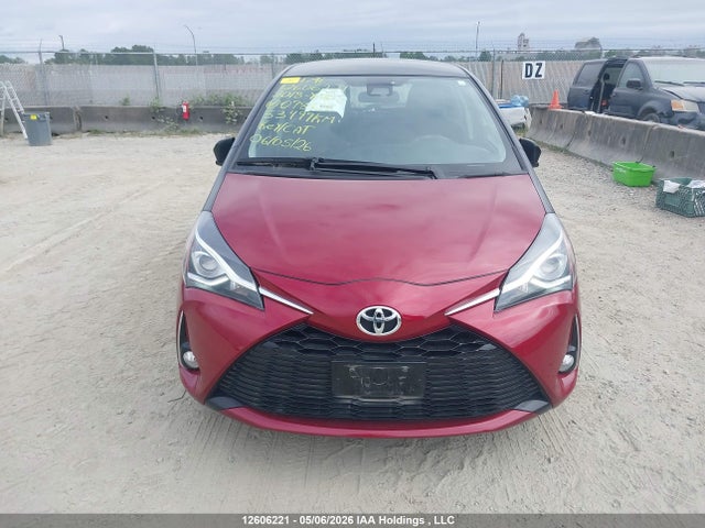 VNKKTUD30JA098428 Toyota Yaris Se