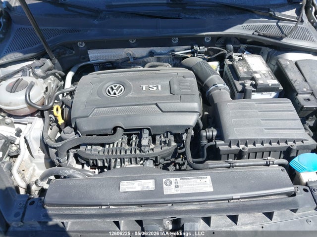 3VW217AU5FM075828 Volkswagen Golf 1.8 Tsi Comfortline/1.8 Tsi Highline/1.8 Tsi Trendline