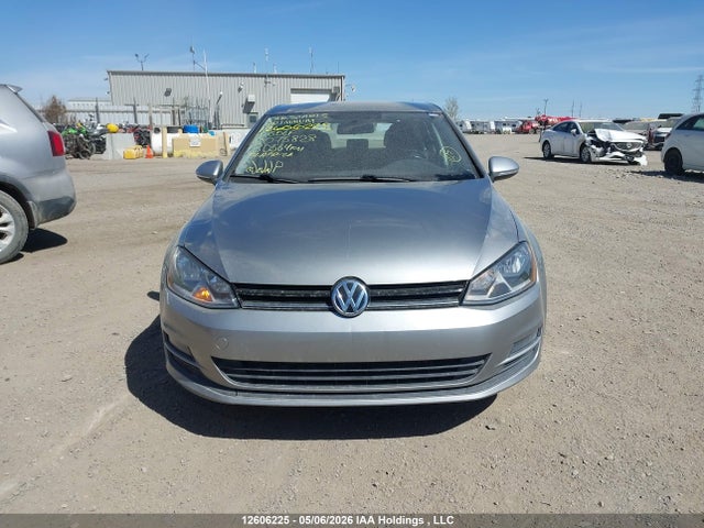 3VW217AU5FM075828 Volkswagen Golf 1.8 Tsi Comfortline/1.8 Tsi Highline/1.8 Tsi Trendline