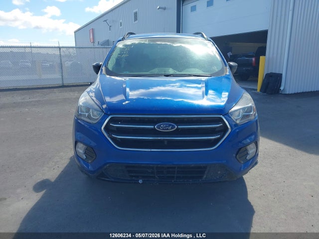 1FMCU0GD6JUC81723 Ford ESCAPE SE