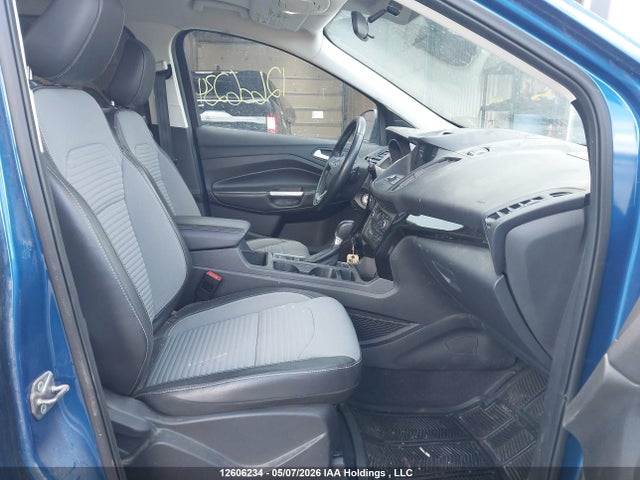 1FMCU0GD6JUC81723 Ford ESCAPE SE