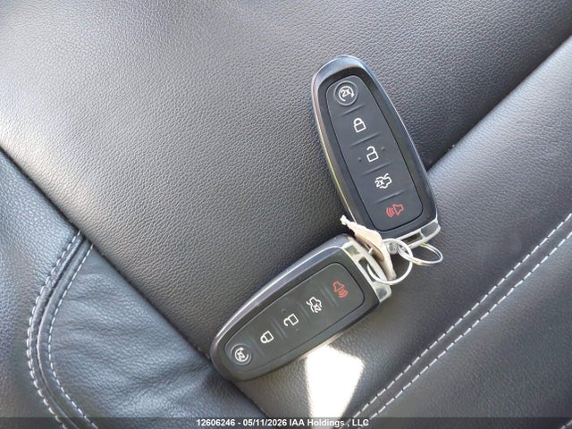 Продаж на аукціоні авто 2018 Ford Escape Titanium, vin: 1FMCU9J96JUC93198, номер лоту: 12606246