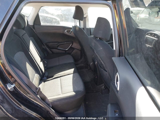 KIA Soul 2022 KNDJ33AU8N7808948 Image 8