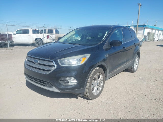 1FMCU9GD1HUE80287 Ford ESCAPE SE