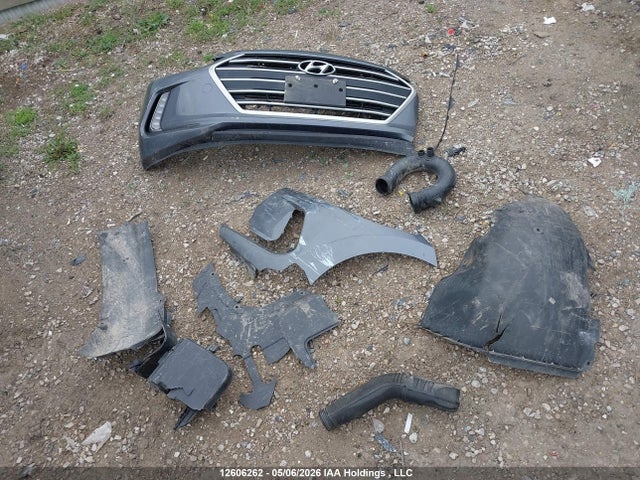 KMHD84LF5HU139865 Hyundai ELANTRA GL