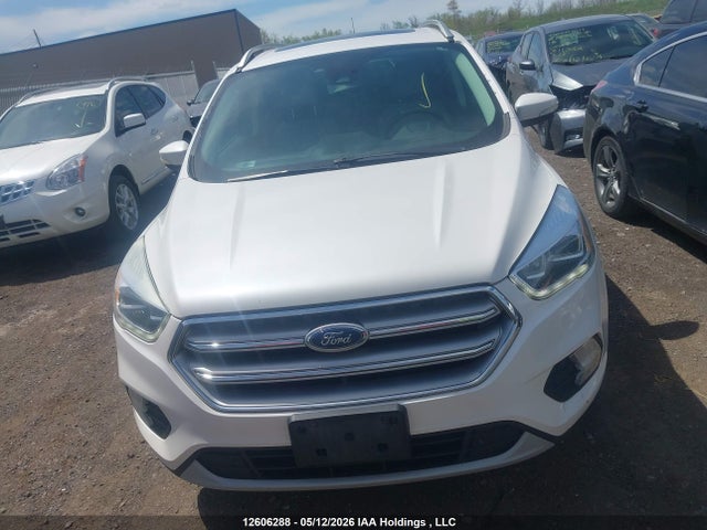 Продажа на аукционе авто 2017 Ford Escape Titanium, vin: 1FMCU9J99HUB92523, номер лота: 12606288