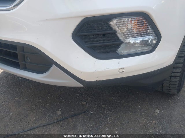 Продажа на аукционе авто 2017 Ford Escape Titanium, vin: 1FMCU9J99HUB92523, номер лота: 12606288