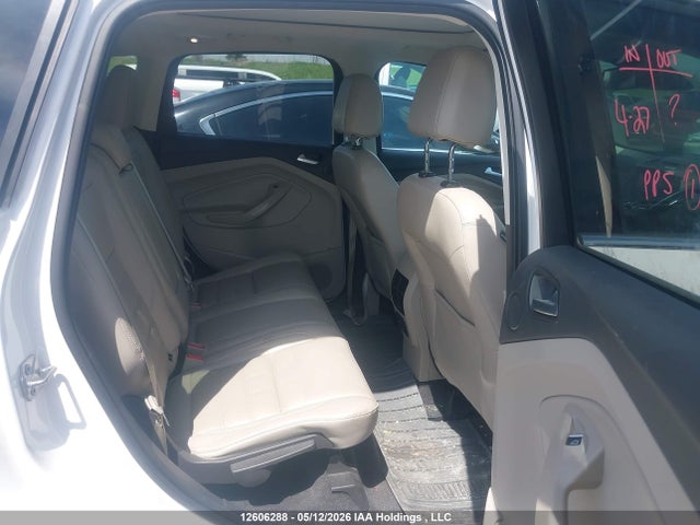 Продажа на аукционе авто 2017 Ford Escape Titanium, vin: 1FMCU9J99HUB92523, номер лота: 12606288