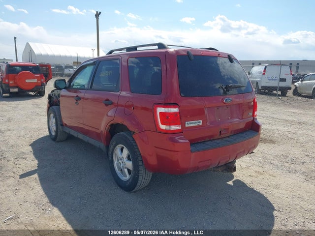 Продажа на аукционе авто 2010 Ford Escape Xlt, vin: 1FMCU9DG0AKA40383, номер лота: 12606289