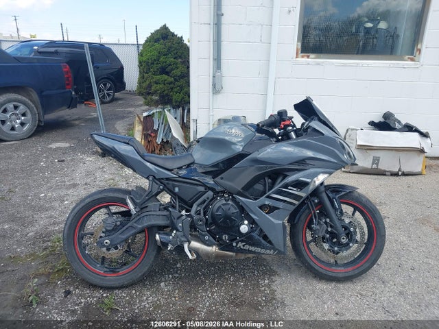 12606291 :رقم المزاد ، JKAEXEK18JDA23019 vin ، 2018 Kawasaki Ex650 F مزاد بيع