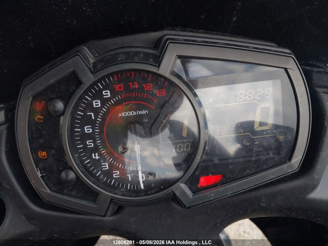 12606291 :رقم المزاد ، JKAEXEK18JDA23019 vin ، 2018 Kawasaki Ex650 F مزاد بيع