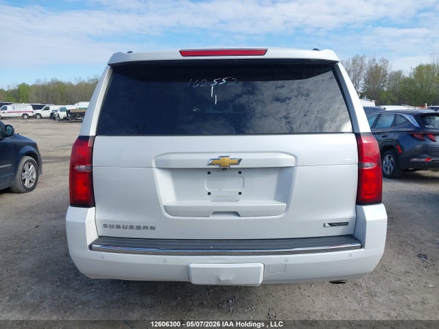 Продажа на аукционе авто 2018 Chevrolet Suburban Premier, vin: 1GNSKJKC7JR162552, номер лота: 12606300