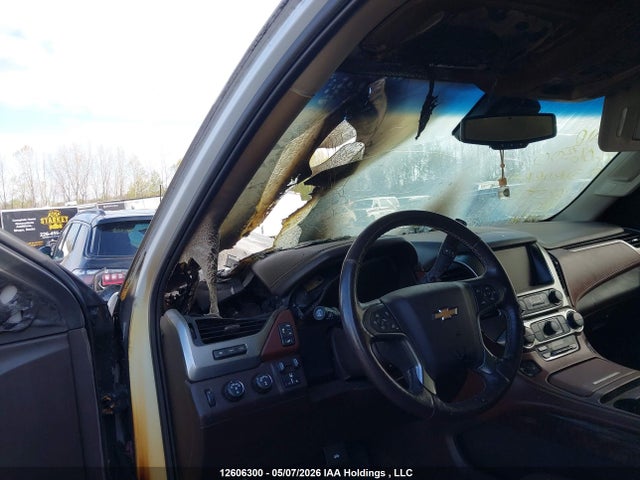 Продажа на аукционе авто 2018 Chevrolet Suburban Premier, vin: 1GNSKJKC7JR162552, номер лота: 12606300