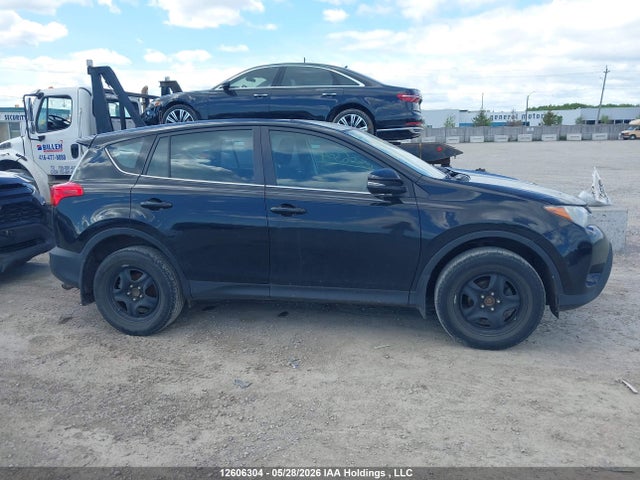 Toyota RAV4 LE 2015 2T3ZFREV3FW141387 Image 12
