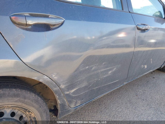 12606316 :رقم المزاد ، 2T1BURHE5FC300861 vin ، 2015 Toyota Corolla L/le/le Pls/prm/s/s Pls مزاد بيع