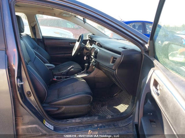 12606316 :رقم المزاد ، 2T1BURHE5FC300861 vin ، 2015 Toyota Corolla L/le/le Pls/prm/s/s Pls مزاد بيع