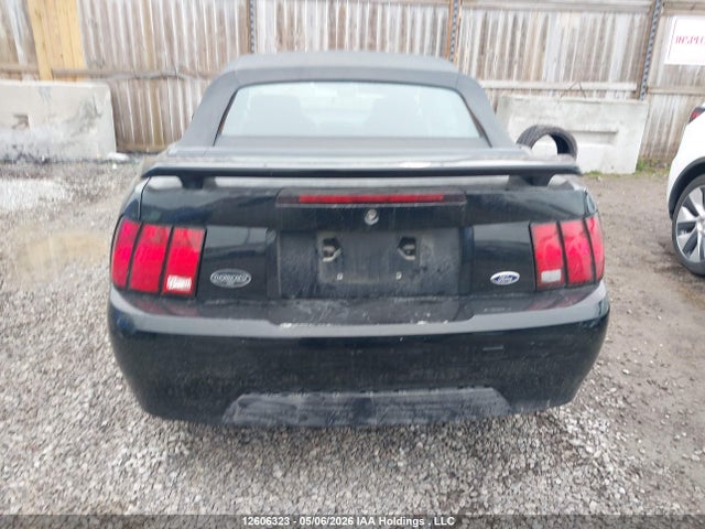 Продажа на аукционе авто 2001 Ford Mustang, vin: 1FAFP44411F177428, номер лота: 12606323