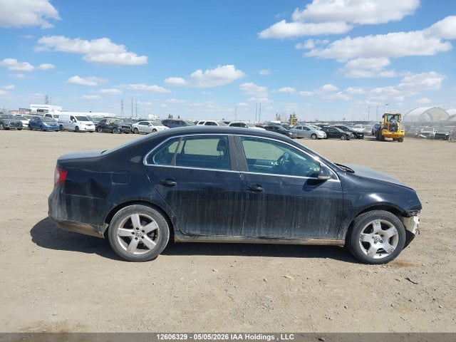 2008 Volkswagen Jetta 2.5l მანქანა იყიდება აუქციონზე, vin: 3VWRM31K38M028474, აუქციონის ნომერი: 12606329