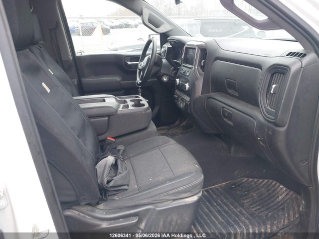 1GTR9AEF0LZ355749 GMC Sierra K1500