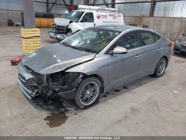 5NPD74LF2HH056914 Hyundai Elantra Le