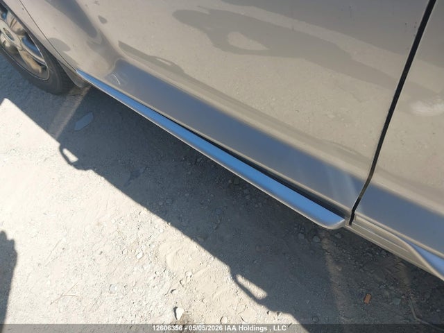 12606356 :رقم المزاد ، 3C8FY68B33T623579 vin ، 2003 Chrysler Pt Cruiser Limited Edition مزاد بيع