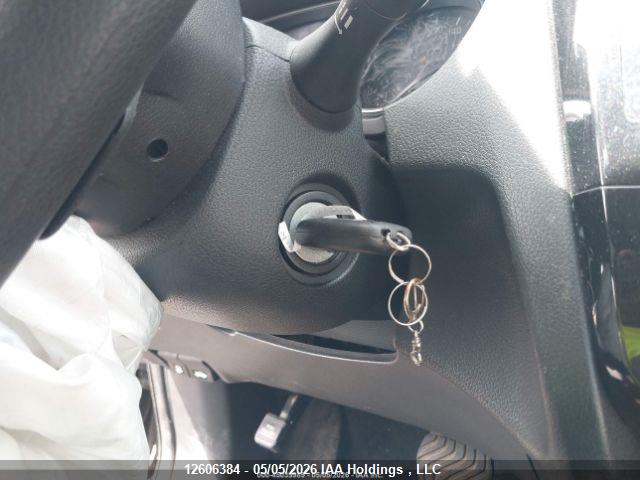 5N1AT2MV1HC795997 Nissan Rogue S/sl Platinum/sv