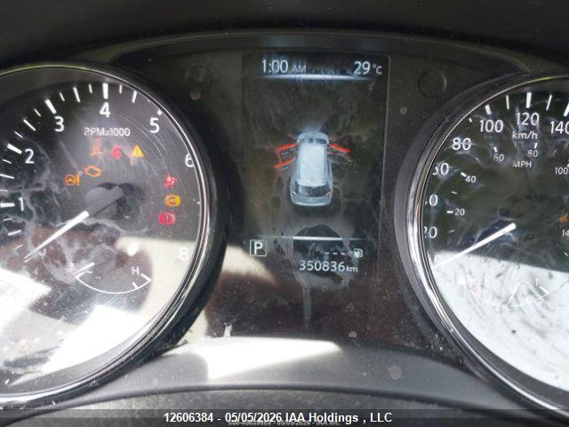 5N1AT2MV1HC795997 Nissan Rogue S/sl Platinum/sv