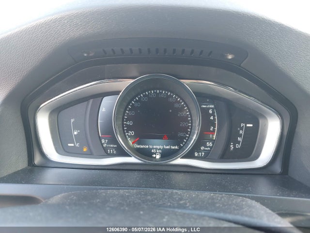 12606390 :رقم المزاد ، YV4612HL3F1000799 vin ، 2015 Volvo V60 Cross Country T5 مزاد بيع