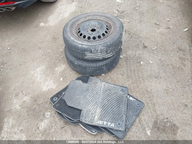 3VW2K7AJ3EM352039 Volkswagen Jetta 2.0l Trendline+