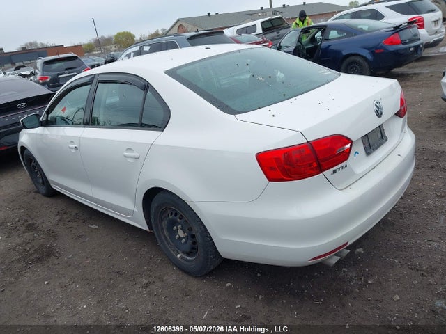 3VW2K7AJ3EM352039 Volkswagen Jetta 2.0l Trendline+