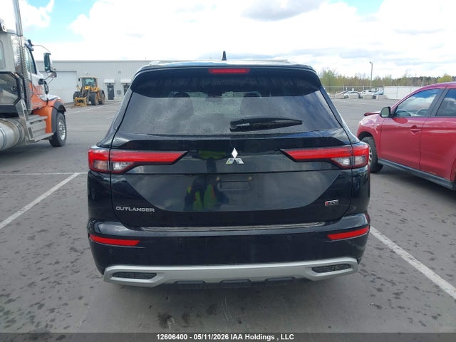 2023 Mitsubishi Outlander Le/le Premium/noir/se/sel მანქანა იყიდება აუქციონზე, vin: JA4J4UA8XPZ608631, აუქციონის ნომერი: 12606400