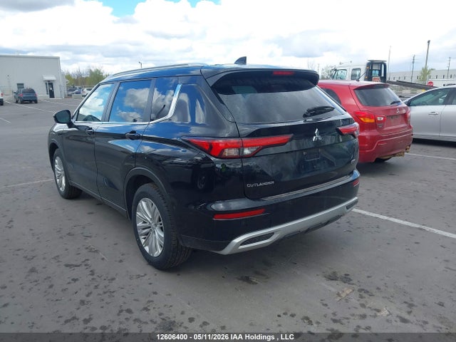 2023 Mitsubishi Outlander Le/le Premium/noir/se/sel მანქანა იყიდება აუქციონზე, vin: JA4J4UA8XPZ608631, აუქციონის ნომერი: 12606400