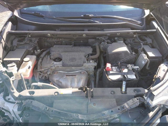 Toyota RAV4 LE 2018 2T3ZFREV2JW454052 Image 10