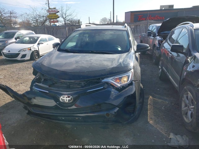 Toyota RAV4 LE 2018 2T3ZFREV2JW454052 Image 12