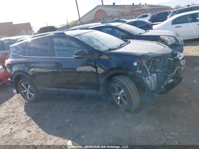 Toyota RAV4 LE 2018 2T3ZFREV2JW454052 Image 13