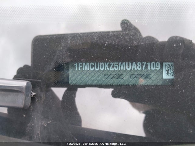 1FMCU0KZ5MUA87109 Ford Escape