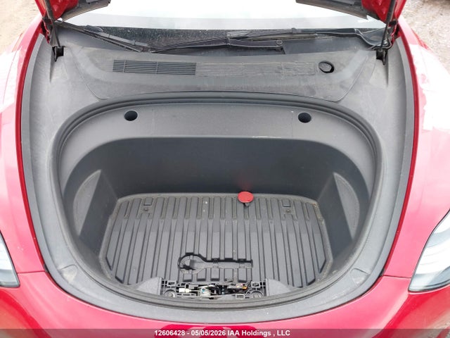 12606428 :رقم المزاد ، 5YJ3E1EA8NF341001 vin ، 2022 Tesla Model 3 Rwd/standard Range مزاد بيع