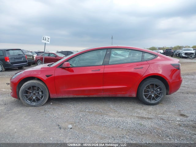 12606428 :رقم المزاد ، 5YJ3E1EA8NF341001 vin ، 2022 Tesla Model 3 Rwd/standard Range مزاد بيع