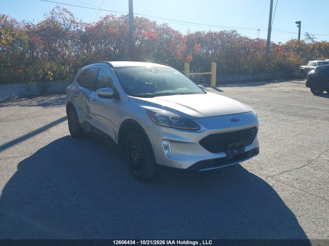 12606434 :رقم المزاد ، 1FMCU9DZ6LUA88544 vin ، 2020 Ford Escape Titanium مزاد بيع