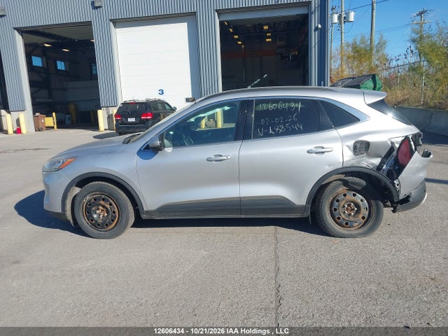 12606434 :رقم المزاد ، 1FMCU9DZ6LUA88544 vin ، 2020 Ford Escape Titanium مزاد بيع