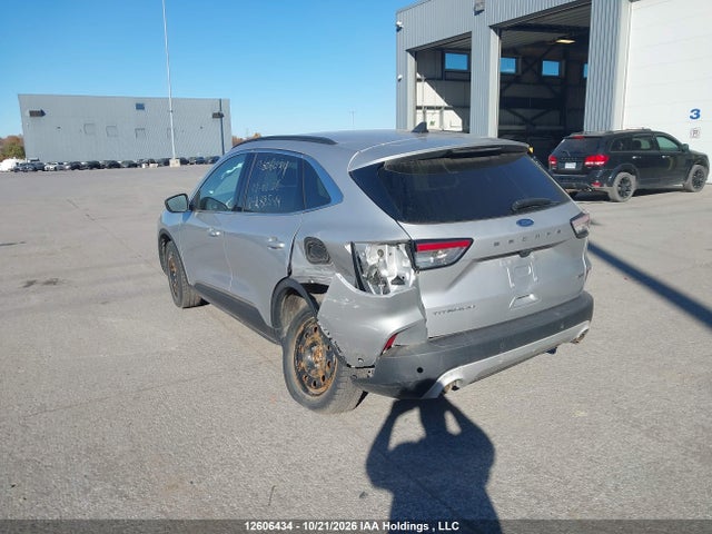 12606434 :رقم المزاد ، 1FMCU9DZ6LUA88544 vin ، 2020 Ford Escape Titanium مزاد بيع
