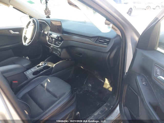 12606434 :رقم المزاد ، 1FMCU9DZ6LUA88544 vin ، 2020 Ford Escape Titanium مزاد بيع